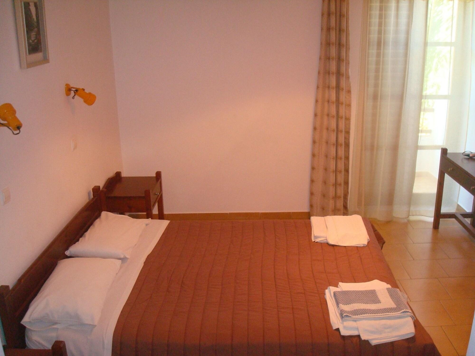 Hotel Aghas Paleochora 외부 사진