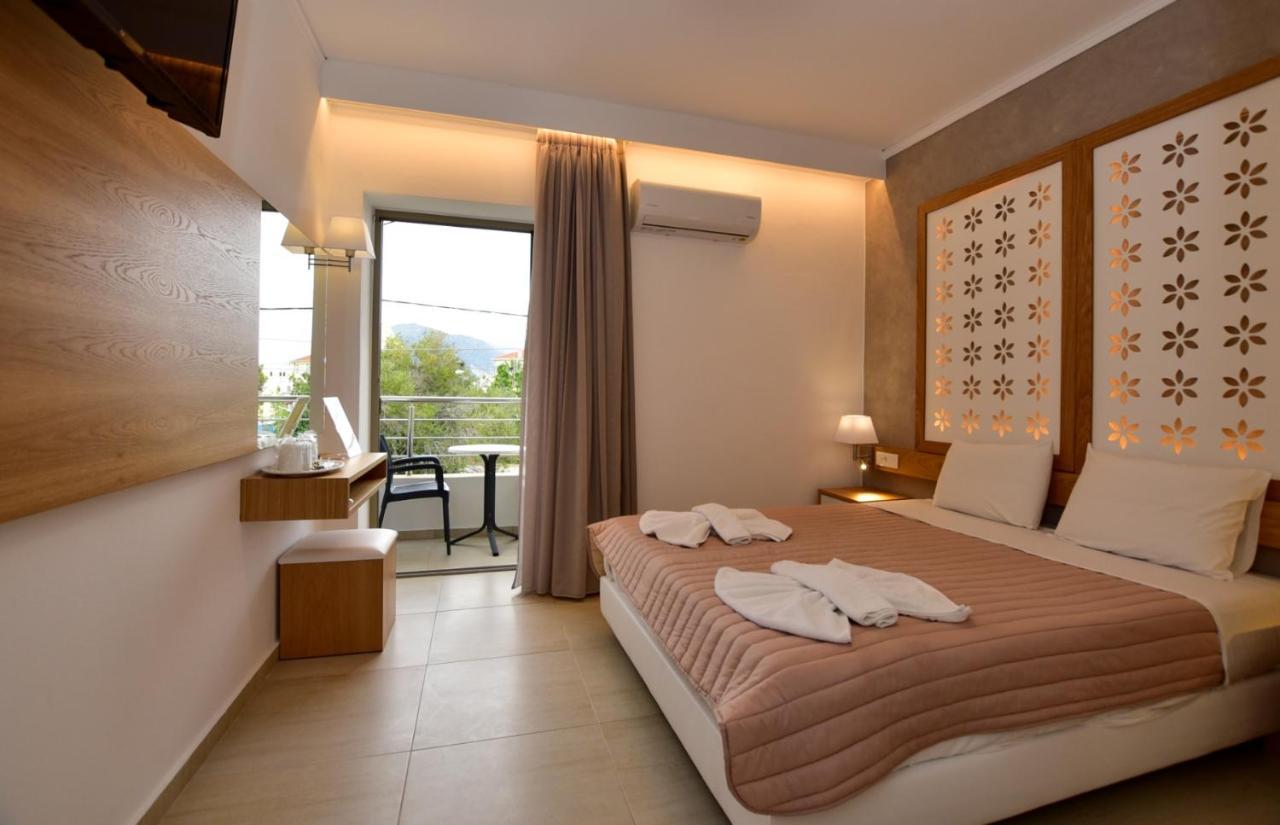 Hotel Aghas Paleochora 외부 사진