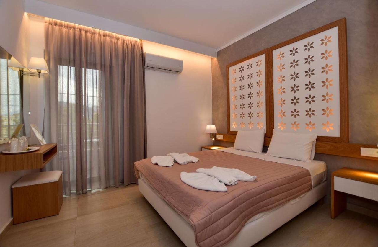 Hotel Aghas Paleochora 외부 사진
